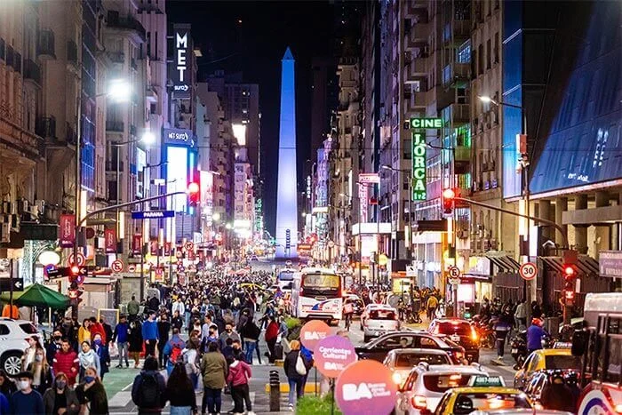 Turismo en CABA: el impacto económico que deja el feriado XXL