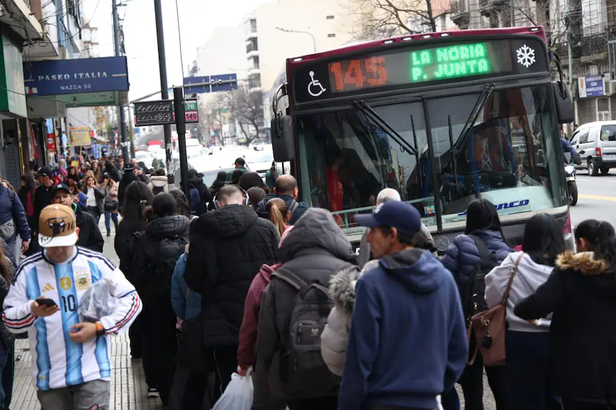 Aumentan los boletos de colectivos, subtes y trenes en el AMBA desde el 1° de agosto