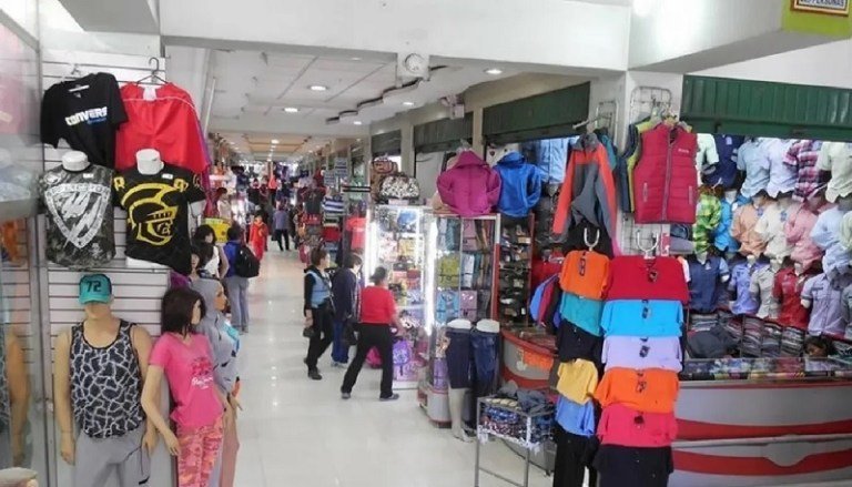 Proponen crear un sistema especial para ordenar el ingreso de micros al polo comercial de Avenida Avellaneda
